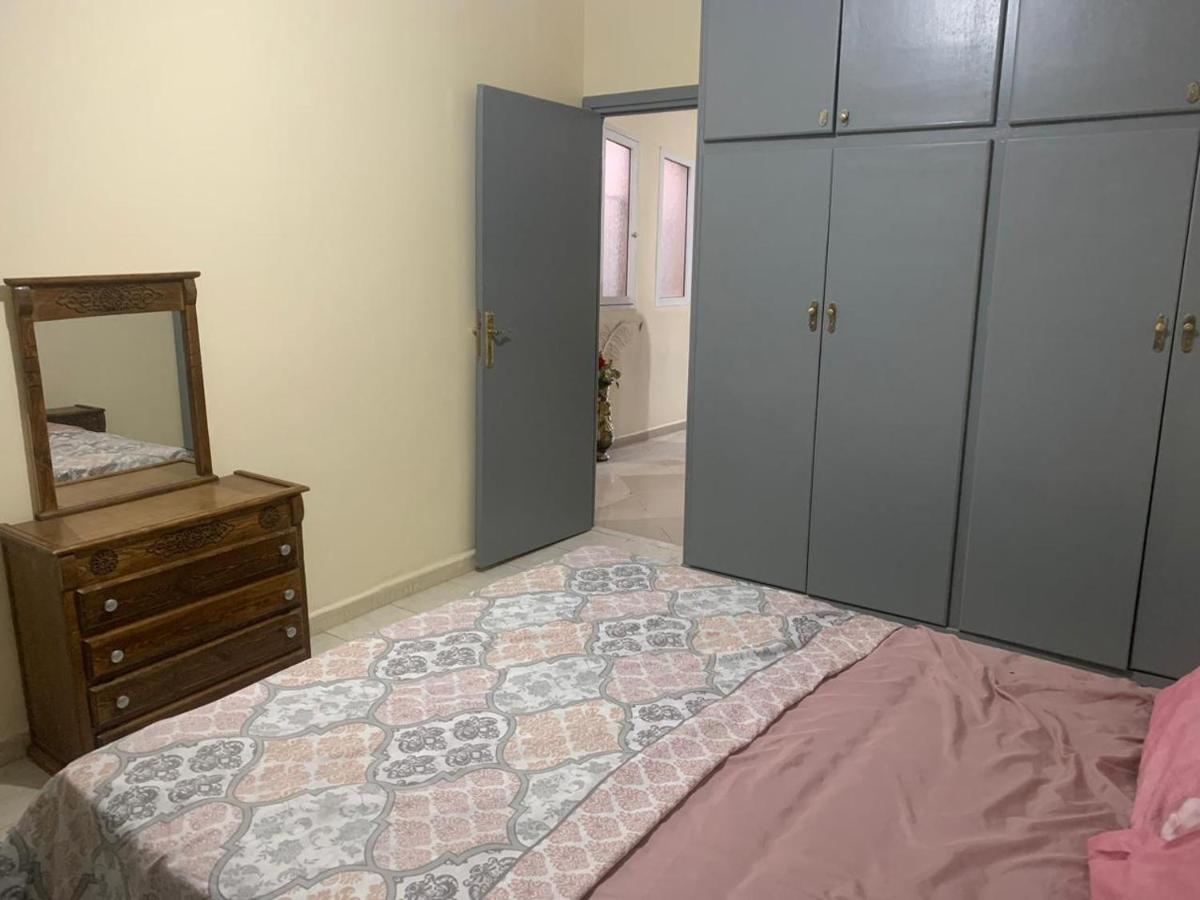 Appartement Boulevard Mohammed Derfoufi Uchda  Exterior foto
